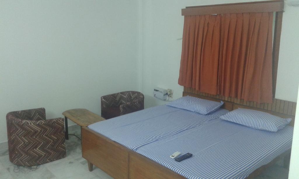 Royal Club Hotell Chennai Eksteriør bilde